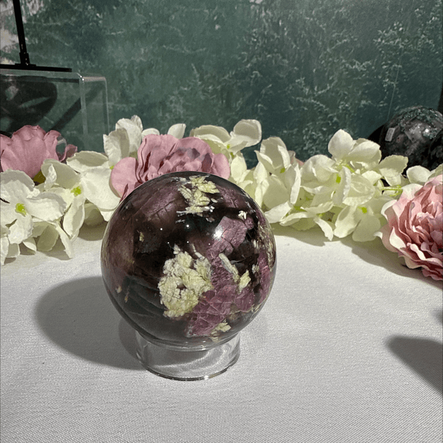 Plum tourmaline 