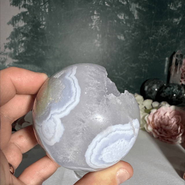 Blue lace sphere 
