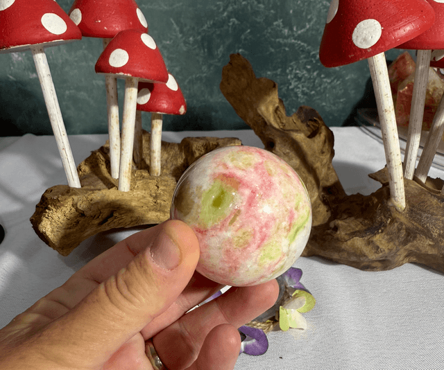 Thulite sphere