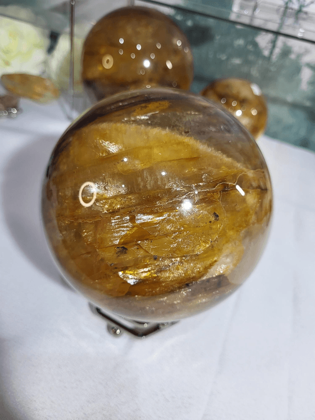 Golden healer sphere 