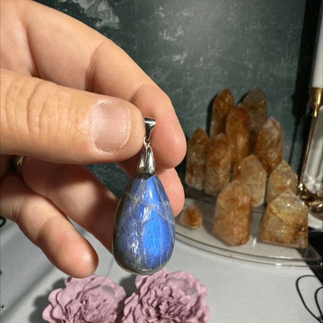 Lab pendent s925