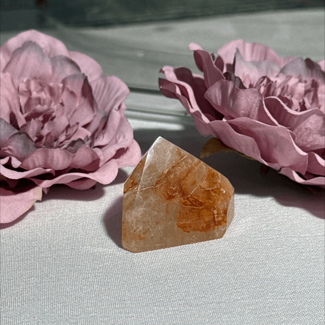 Brazilian quartz with golden healer and fire