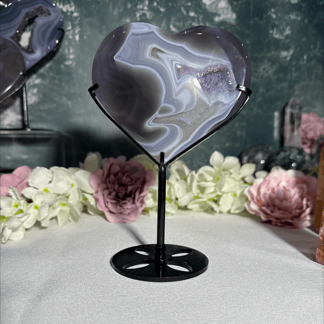 Druzy amethyst agate heart on custom stand