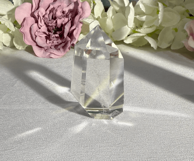 Blue needle clear quartz tower