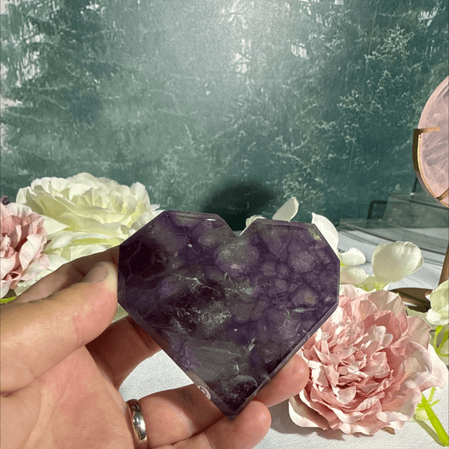 Feather fluorite heart