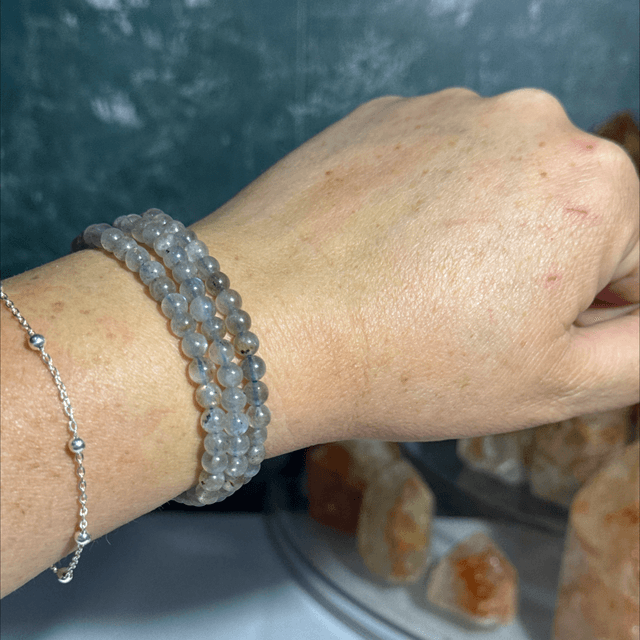 Lab triple bracelet 